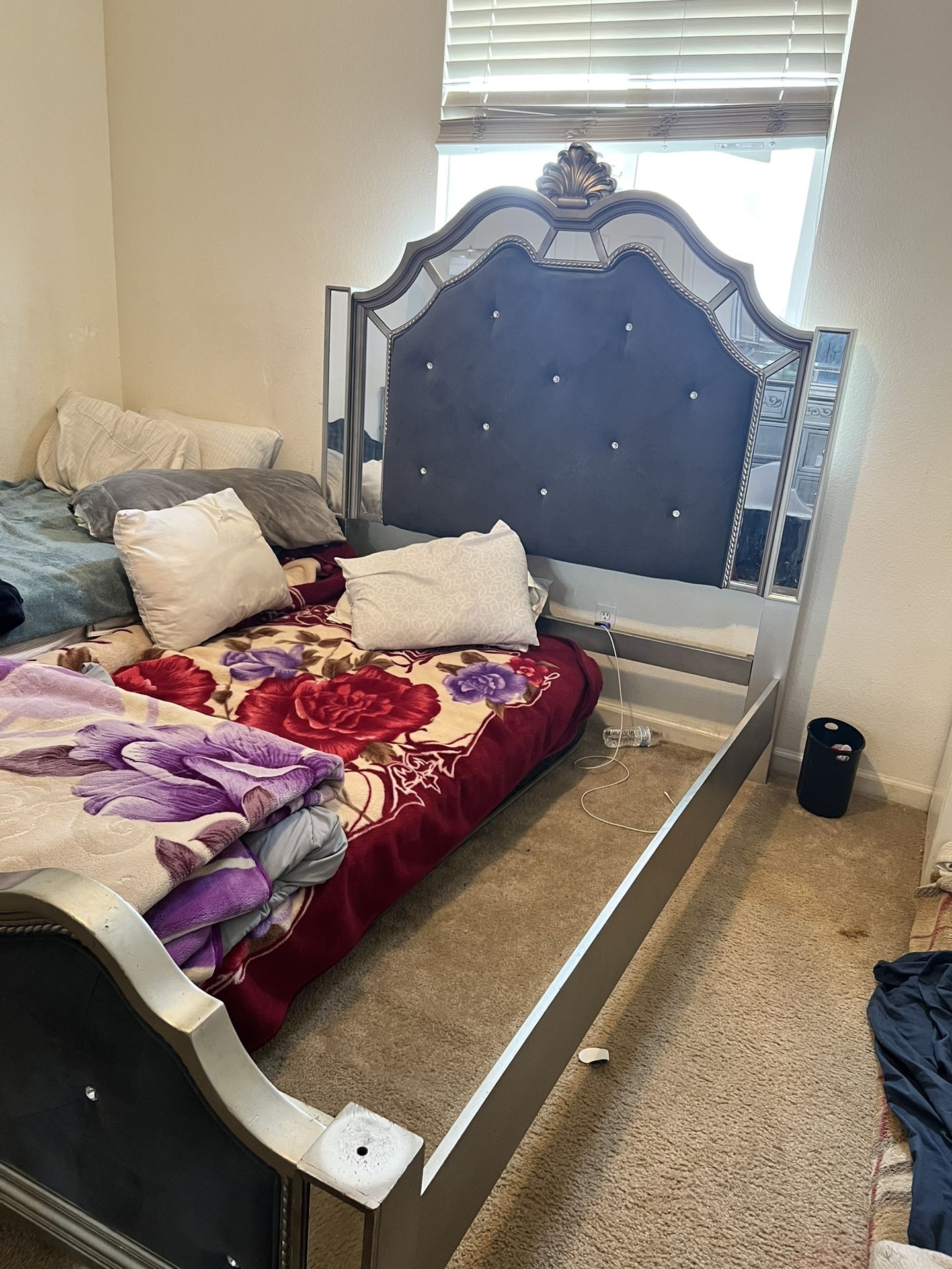 Silver Queen Bed Set