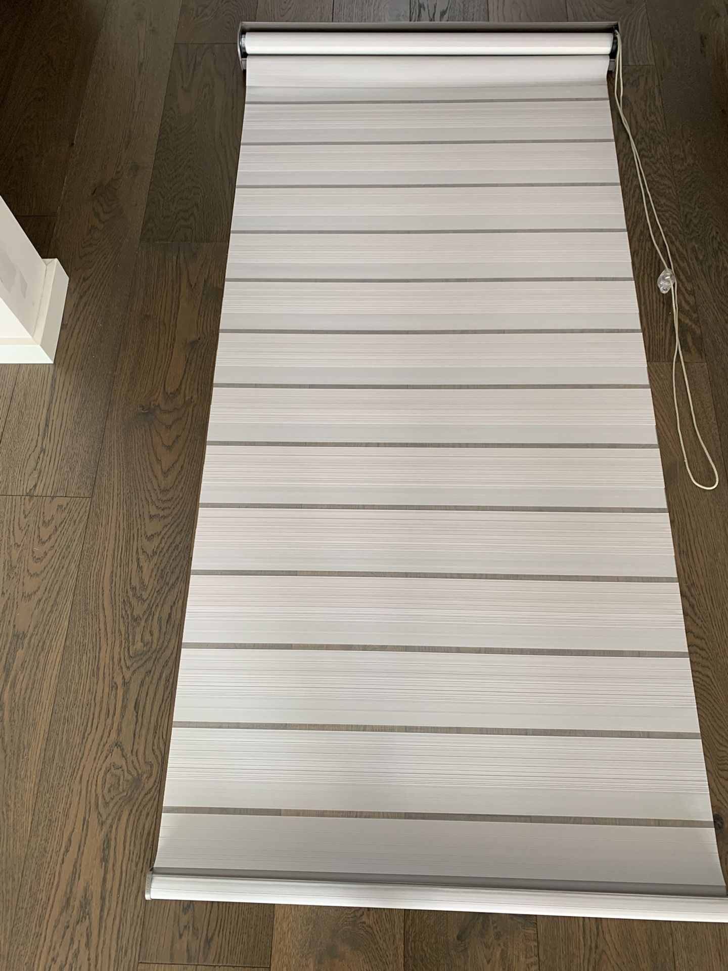 Levolor Roller Shades/blinds/curtain - Light Gray