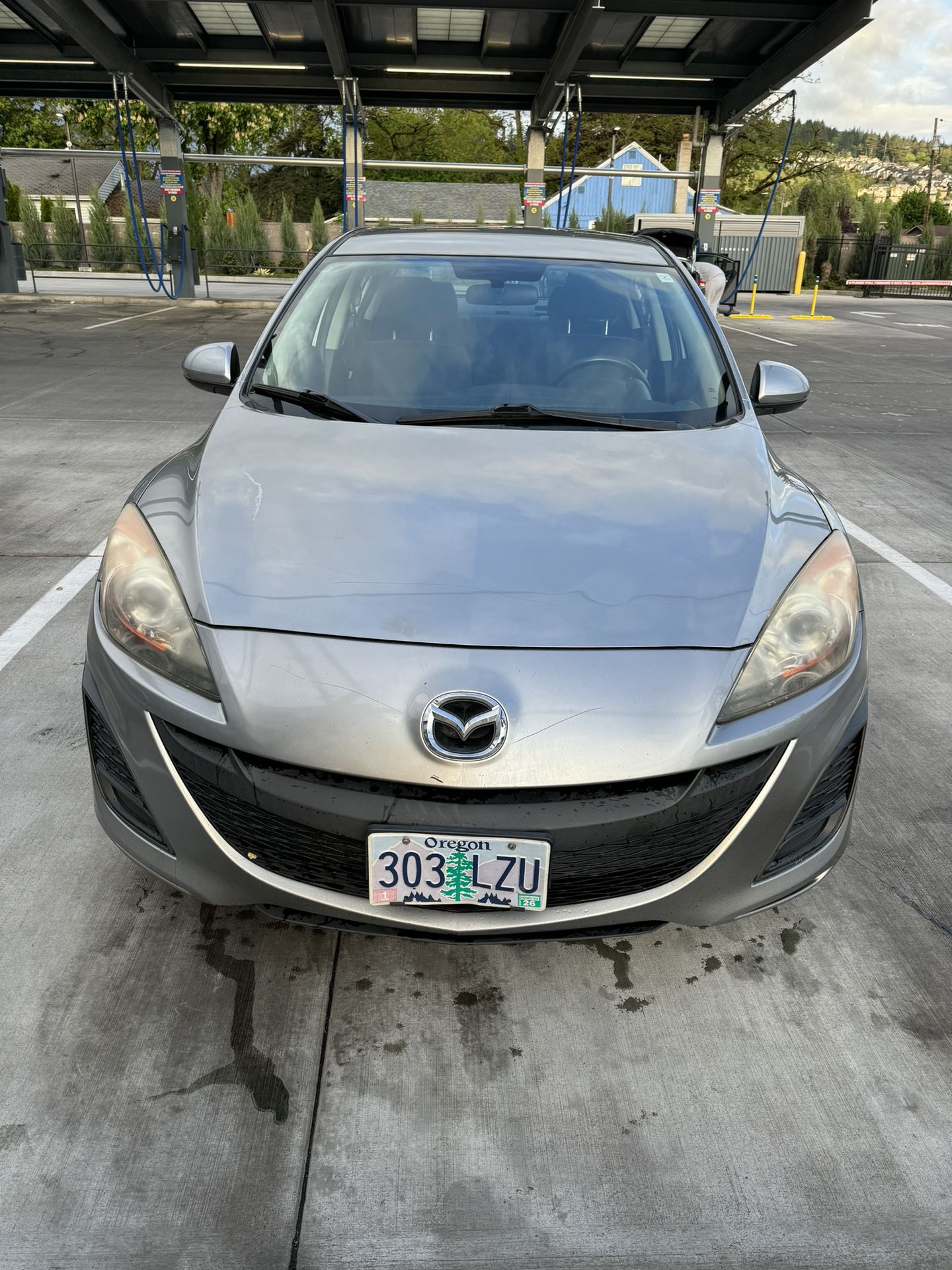 Mazda 2011