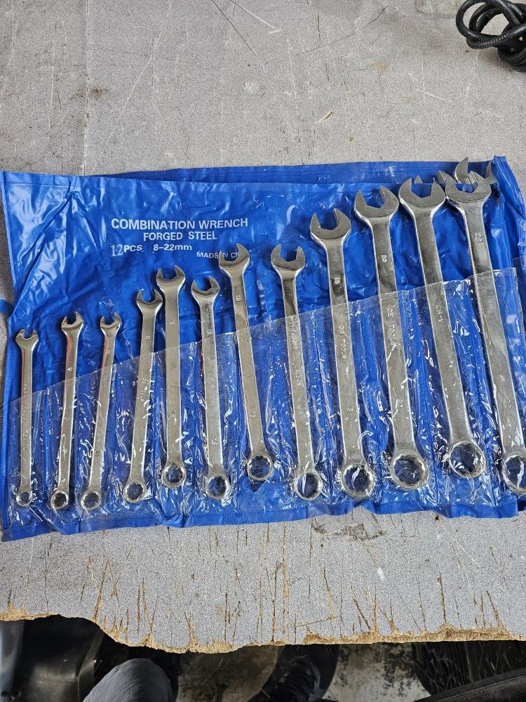 New 12 PC 8-22 Mm Wrench Set