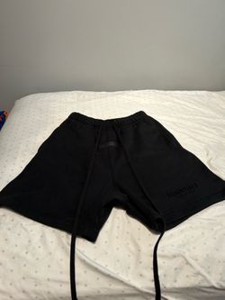 Fear of God Essential Black Limo | XS