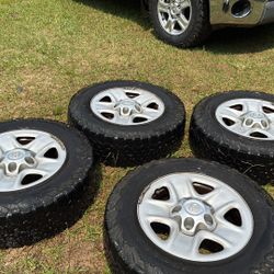 Toyota tundra rims and tires