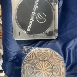 Audio Technica AT LP60 Stereo Turntable