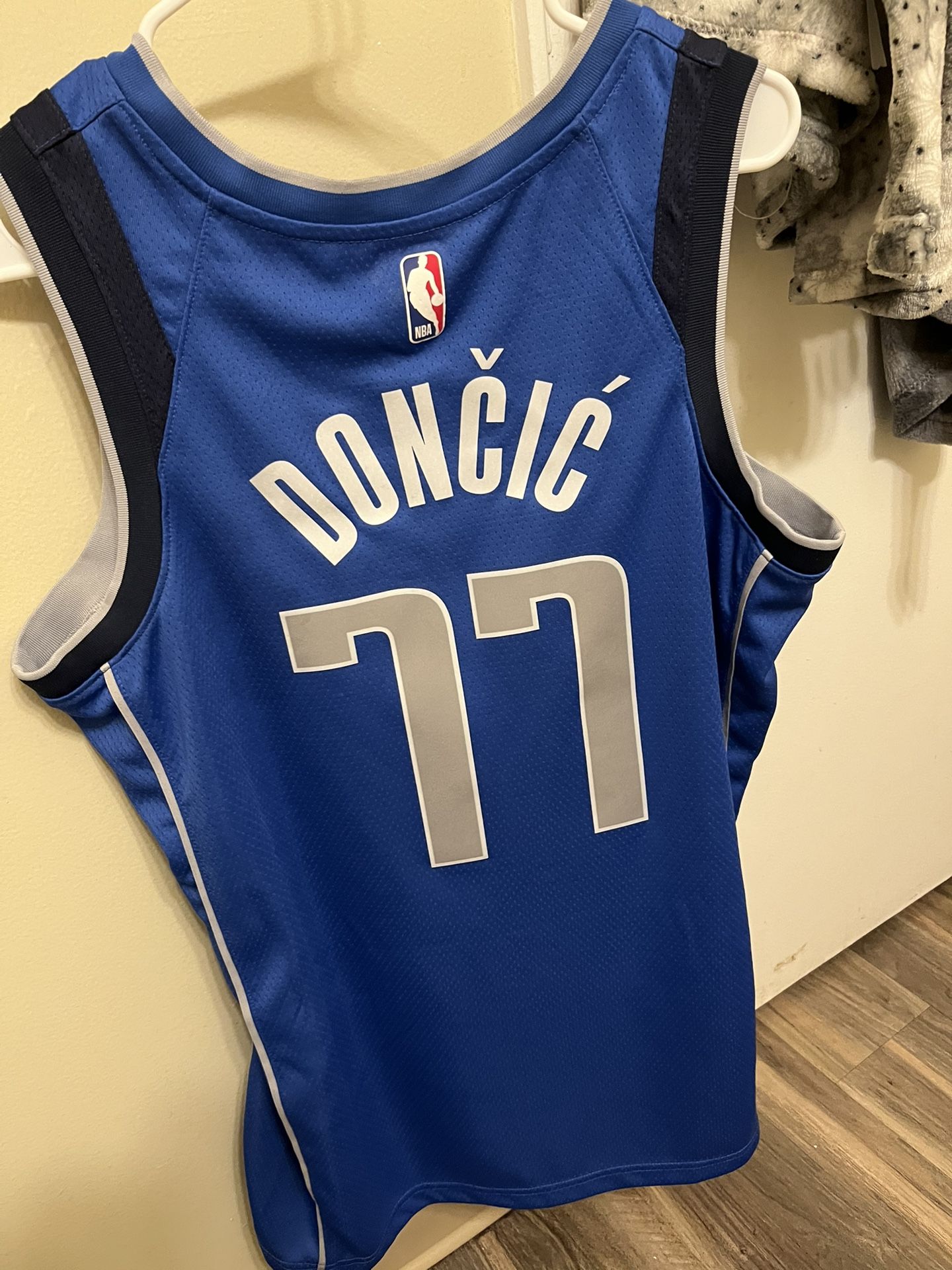 Luka Doncic Dallas Mavs Jersey