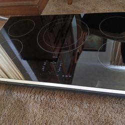 Jenn AIR Induction Cooktop Brand NEW