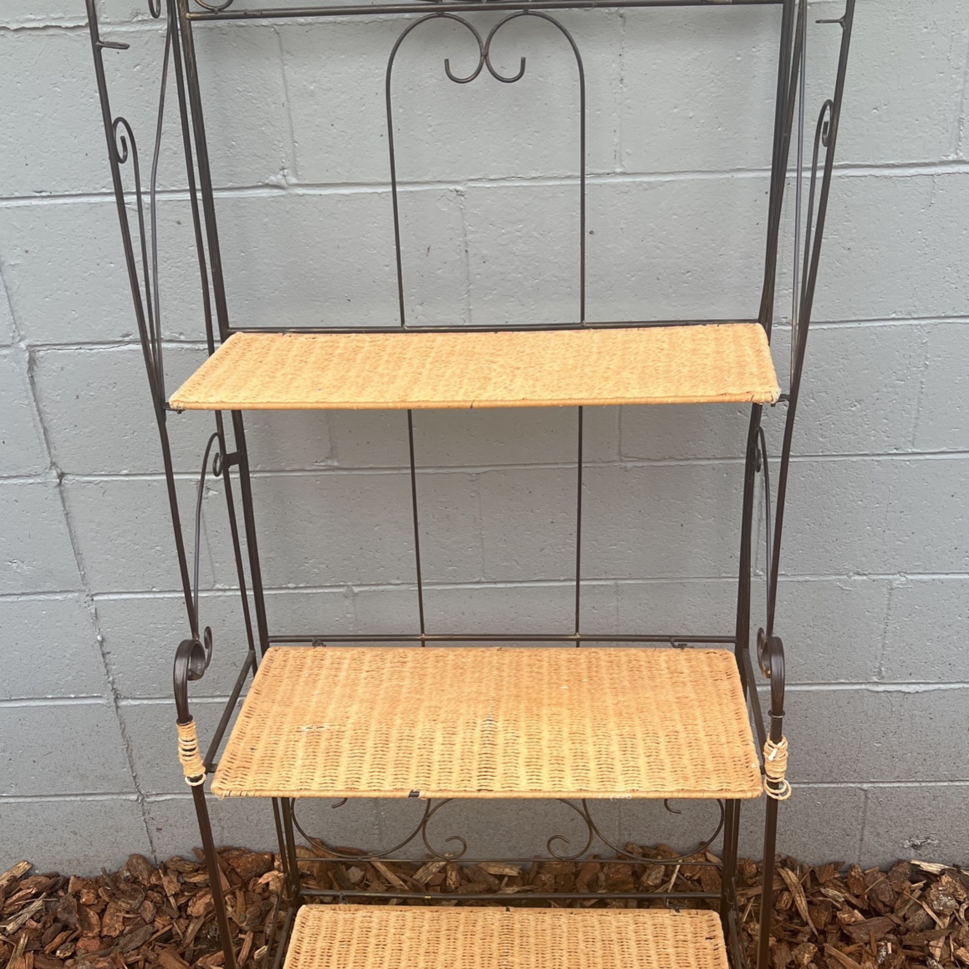 Wicker-Metal Folding Storage Shelving 