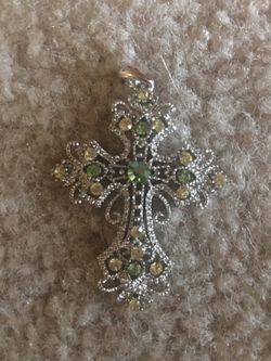Cross pendant