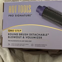 Hot Tools Round Brush Blow Out 