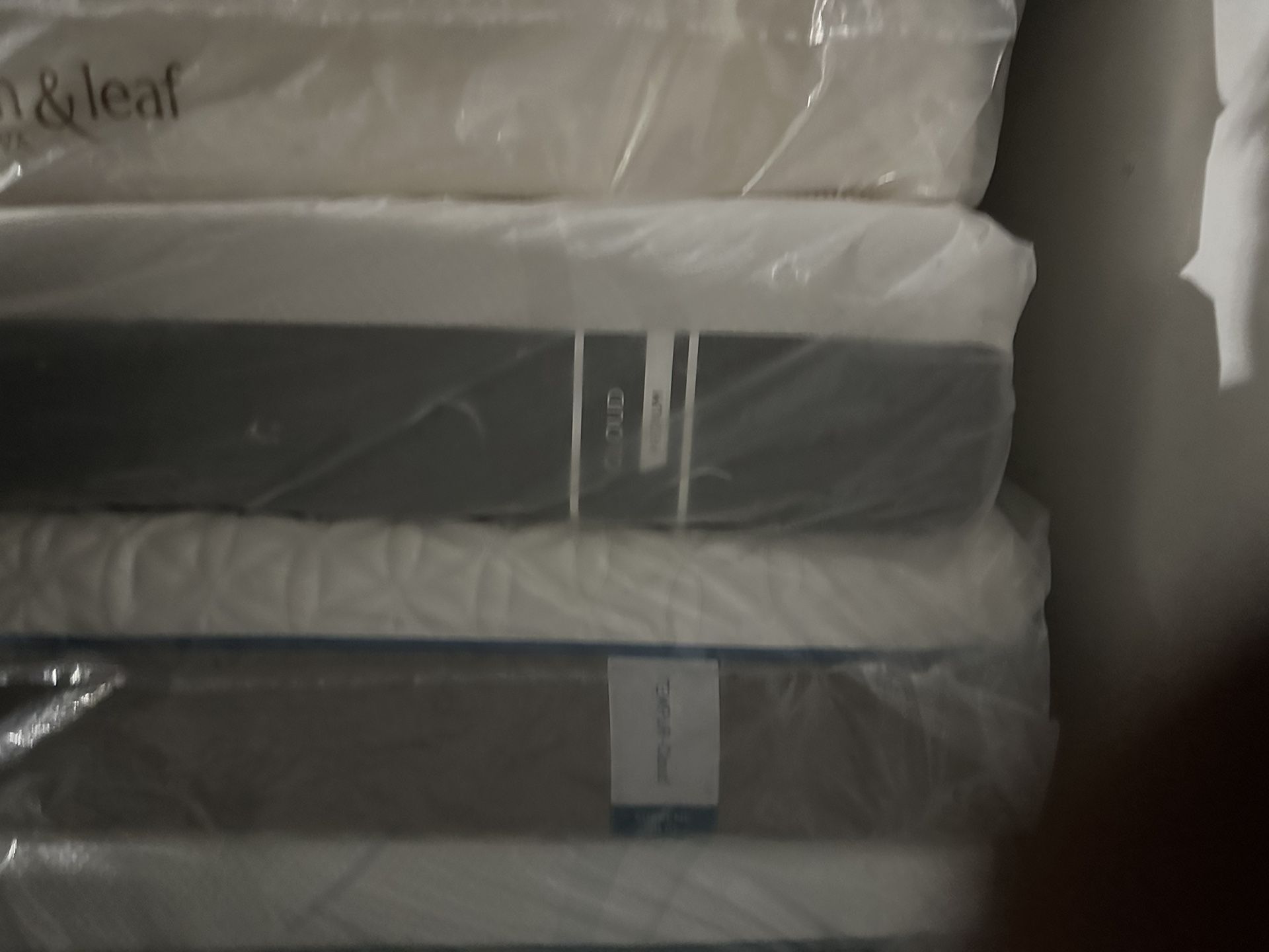 King Queen Size Tempurpedic ProAdapt, ProBreeze, LuxeBreeze Mattress Pro Breeze /Luxe Adapt /Pro Adapt /Adapt /cloud /Tempur pedic contour Supreme
