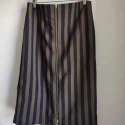 Zara women's skirt Size L /stretch 