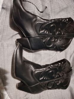 Boot size ten