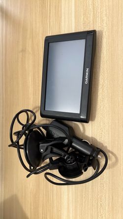 Garmin GPS Navigator with Mount and Charger