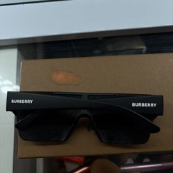 Burberry Sunglasses 