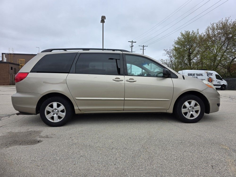 2006 Toyota Sienna