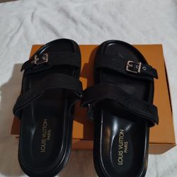 Black Louis Vuitton Sandals 