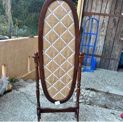 Vintage Wooden Cheval Mirror Frame / DIY Memo Board – Great Condition!