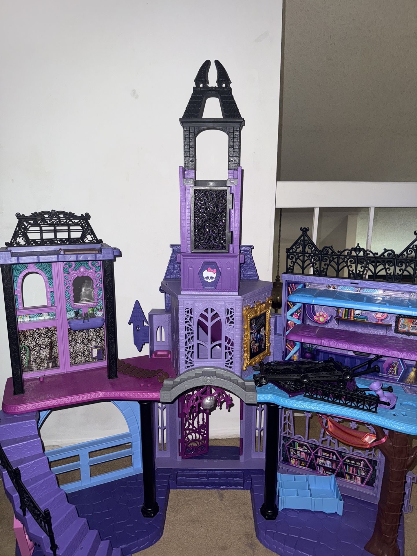 Monster Doll House