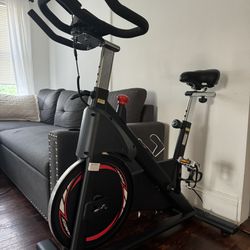 Spinning Bike/Exercise Bike 
