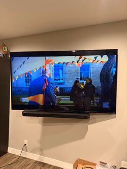 Used Vizio 75” TV