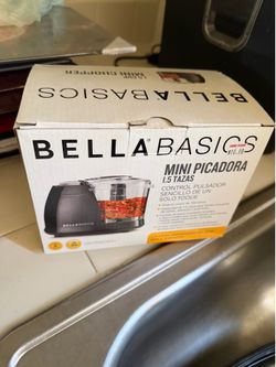 Free hand mixer & mini chopper