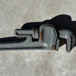 18” Craftsman Pipe Wrench