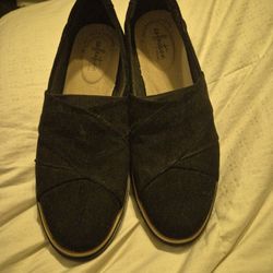 CLARKS CONNECTION SIZE 9.5 M  NEW  