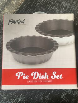 Pie Dish Set