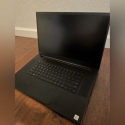 Razer Blade Pro 17.3” Gaming Laptop – i7-10875H / RTX 2080 Super / 16GB / 512GB SSD