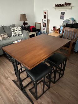 High top table and chairs