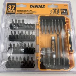 DEWALT 37PC. SCREWDRIVER SET
