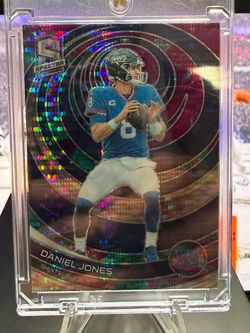 2023 Panini Spectra Daniel Jones #71 Numbered  85/99