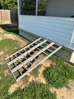 Aluminum trifold Ramps
