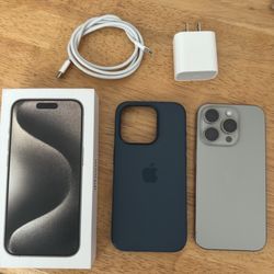 MIN CONDITION IPHONE 15 PRO UNLOCKED ANY CARRIER PRICE FIRM