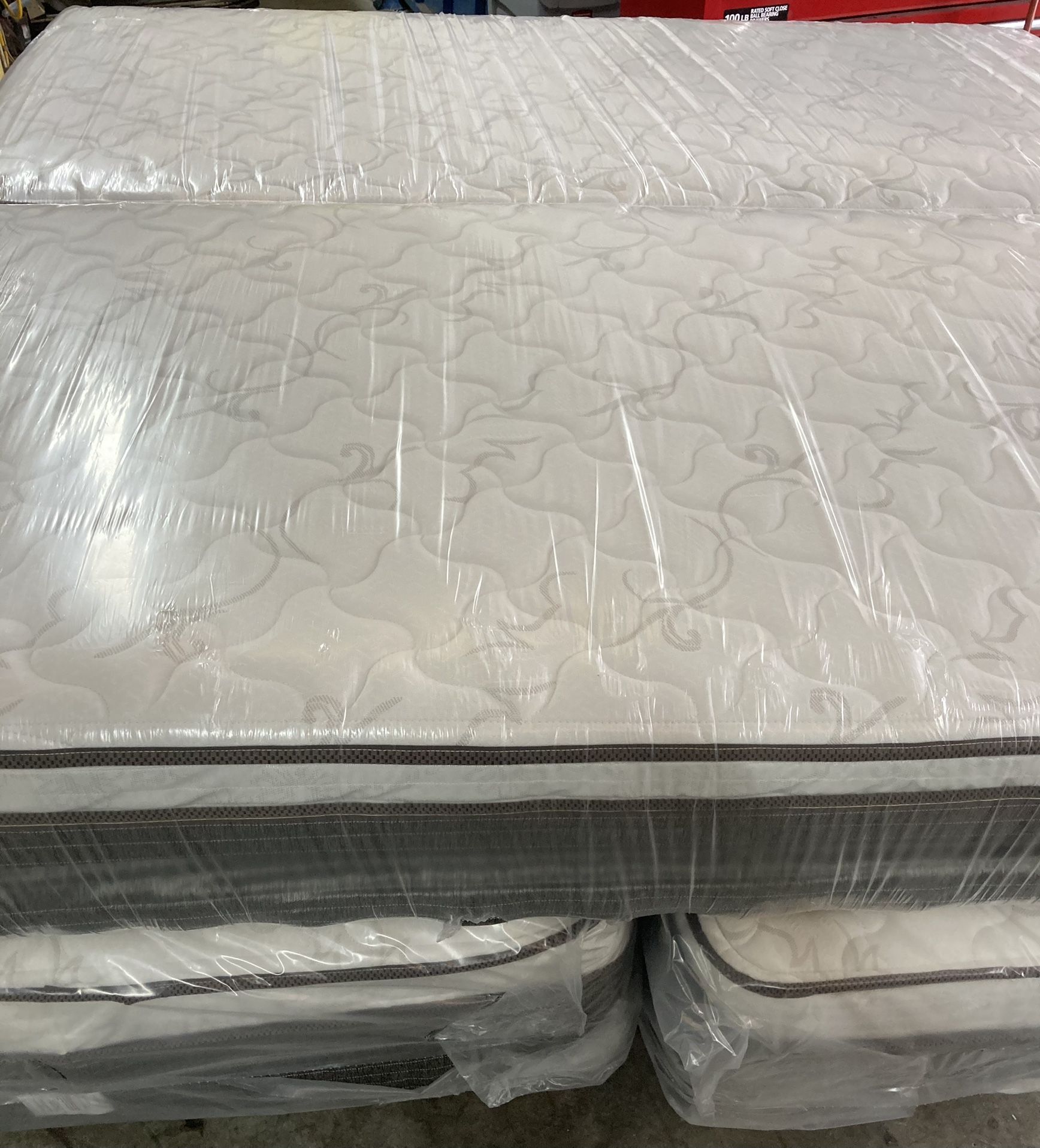 😴😴 PILLOW TOP MATTRESS ALL SIZE BRAND NEW STARTING AT $170 BEST PRICE IN TOWN😴😴