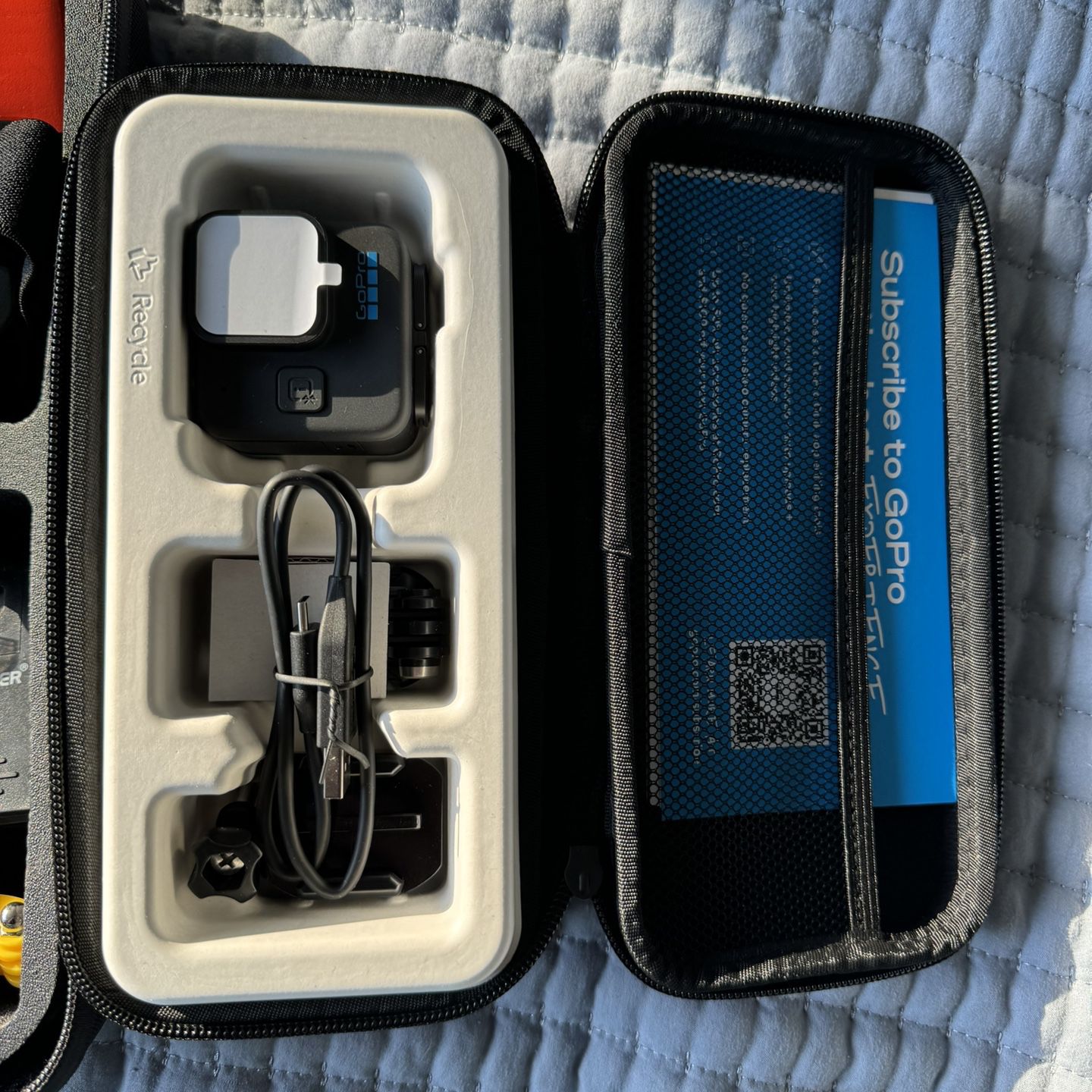 GoPro 11 Black Mini w/Mounting Kit 