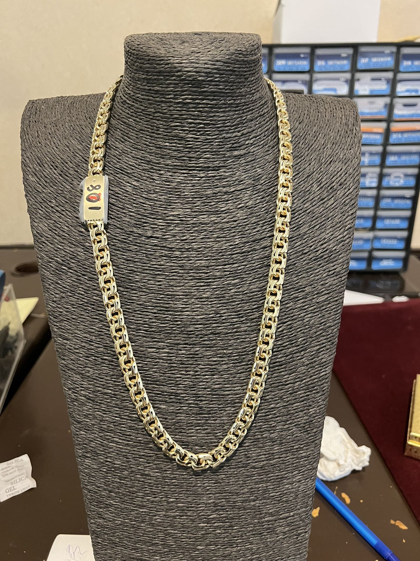 10k gold SOLID chino link chain 26inch, 9mm for a good price!!