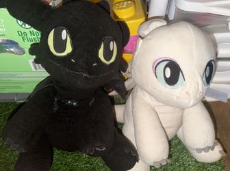 2 Toothless Ones