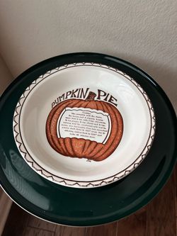 Vintage Dee Pumpkin Pie Dish