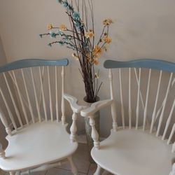 Beautiful Vintage Dinning Room Set!🥰 In Jacksonville  Area (Westsidade 32205)