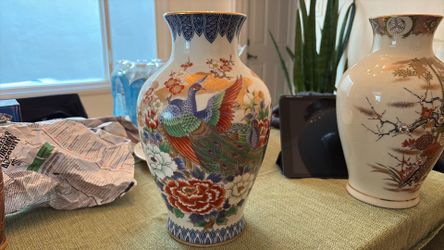 Vase - made in Japan
