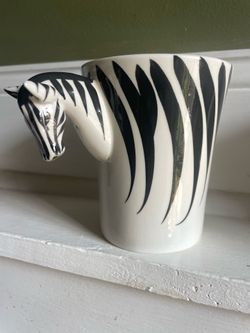 Pier 1 Safari Mugs