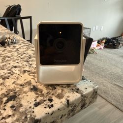 Pet camera