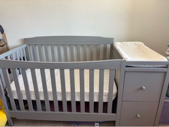 Baby crib