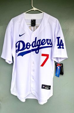 Julio Urias Jersey NEW Mens Large World Series Patch White Green Red Los  Angeles Dodgers for Sale in Indian Wells, CA - OfferUp