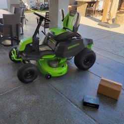 Greenworks 60v Tractor Mower New 