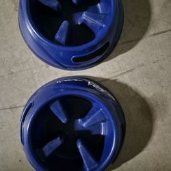 Slow feeder dog food bowls