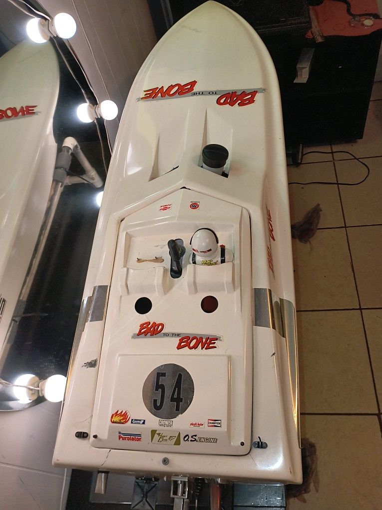 RC Bote Enforcer Gas ⛽ 50"