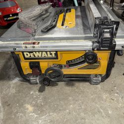 Dewalt 10inch Table Saw
