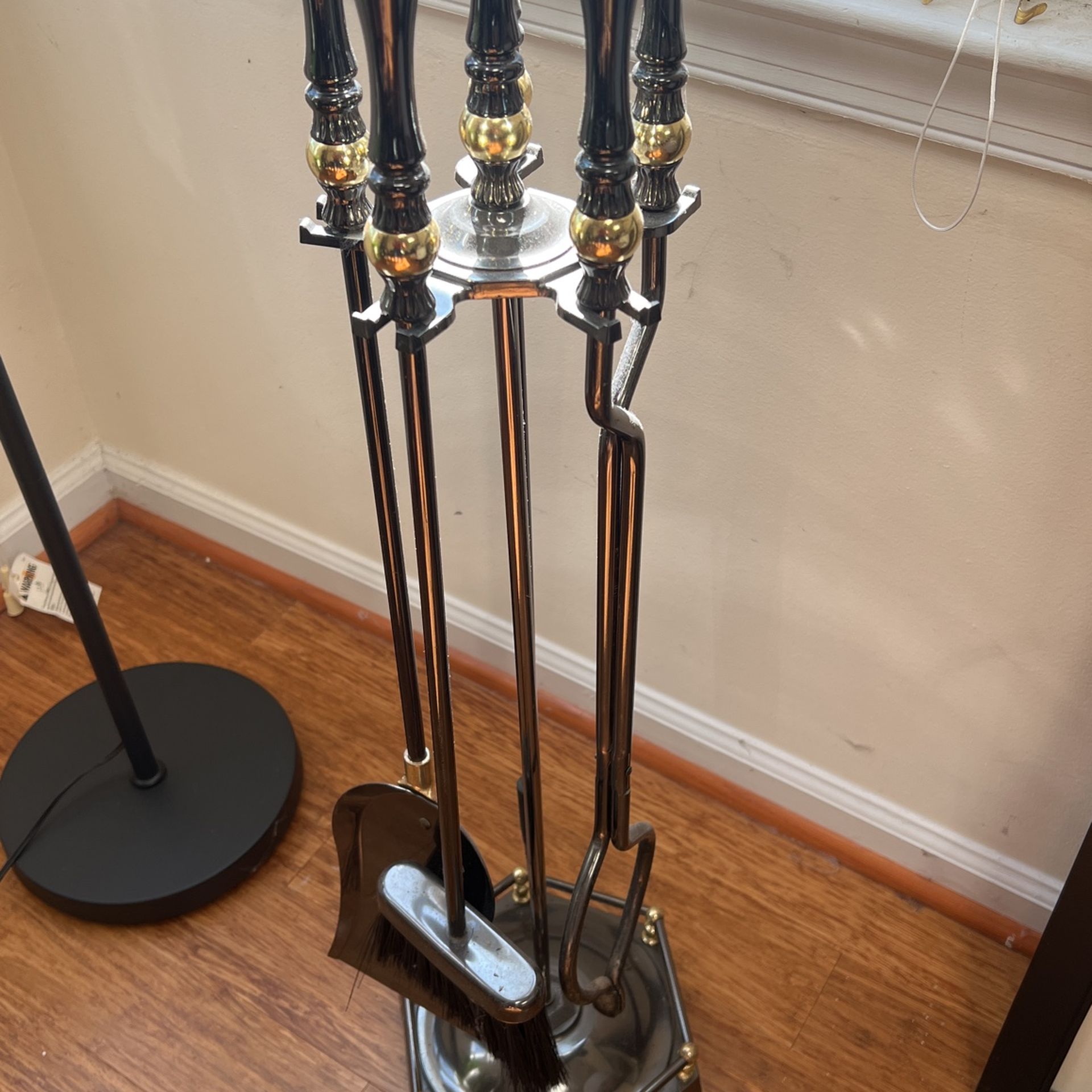 5 Piece Fire place Tools