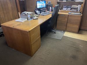 New And Used Office Furniture For Sale In Dearborn Mi Offerup